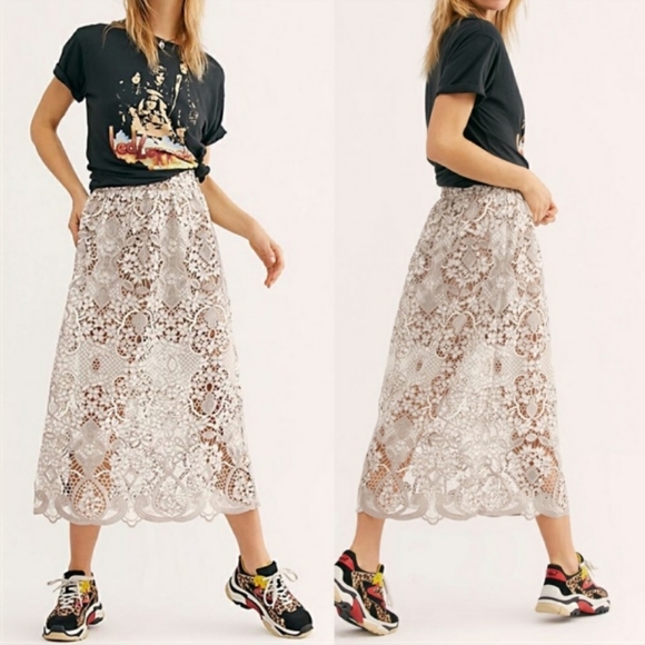 Free People Dresses & Skirts - 🎉SALE🎉NEW Free People Bella High Waisted Skirt